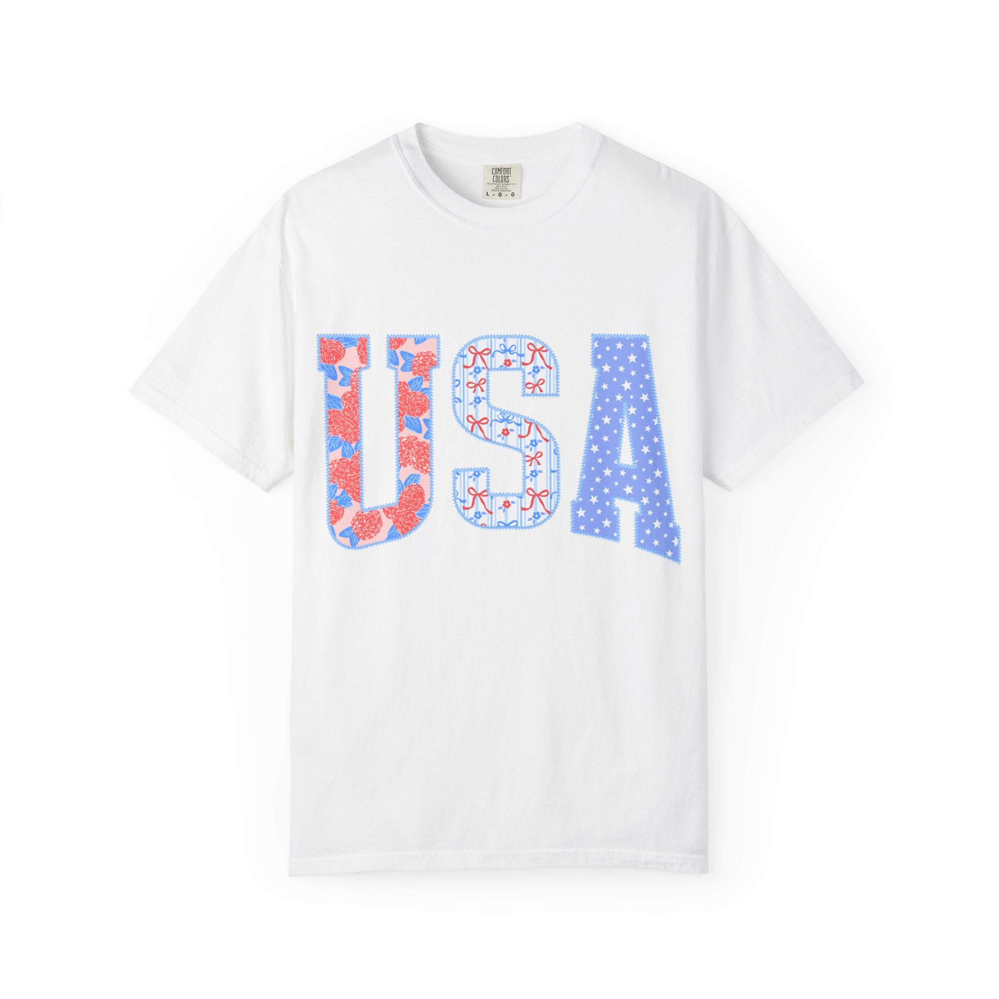 USA Graphic T-Shirt — Patriotic Red White & Blue Floral Stars Tee